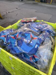 PET SWIMMING VEST CLEARANCE DEAL