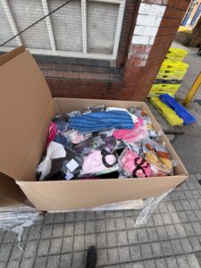 Mixed High Street Clothing 272 units