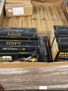 Snippy mini chainsaw Pallet